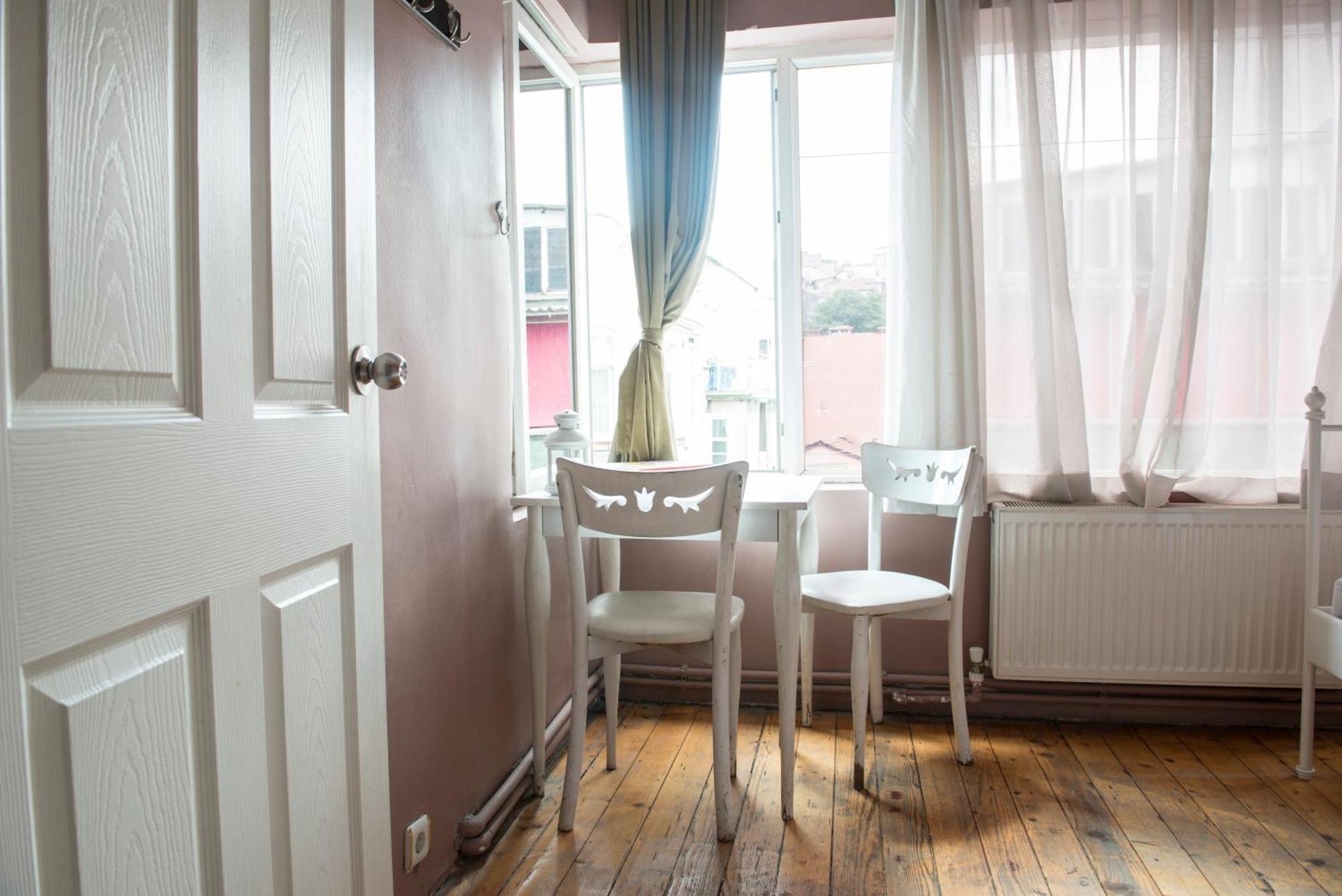 Cheers Midtown Hostel イスタンブール 部屋 写真